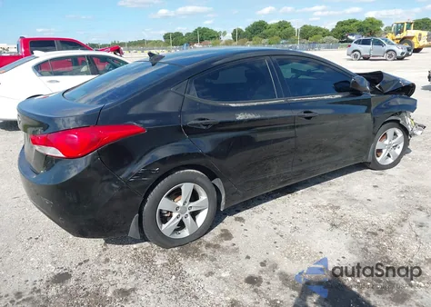 2013 Hyundai Elantra Gls z USA, uszkodzony, nr VIN 5NPDH4AE7DH314023